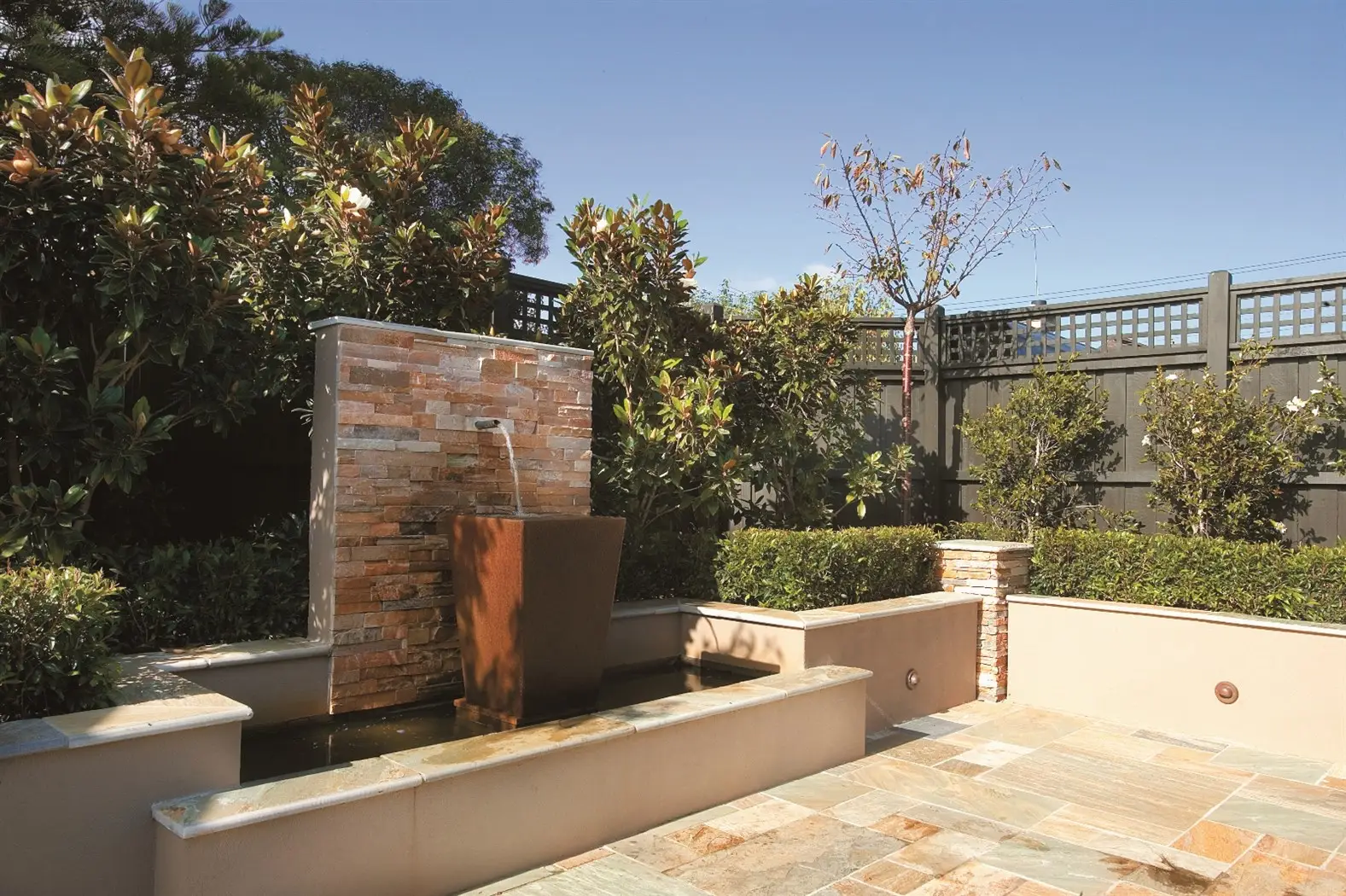 Courtyard Waterfeture