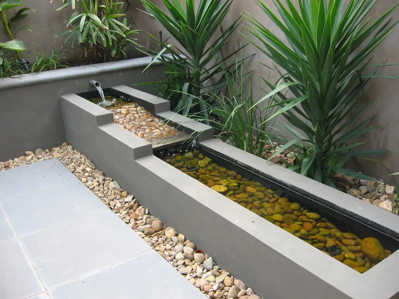 Small Channel type Waterfeature